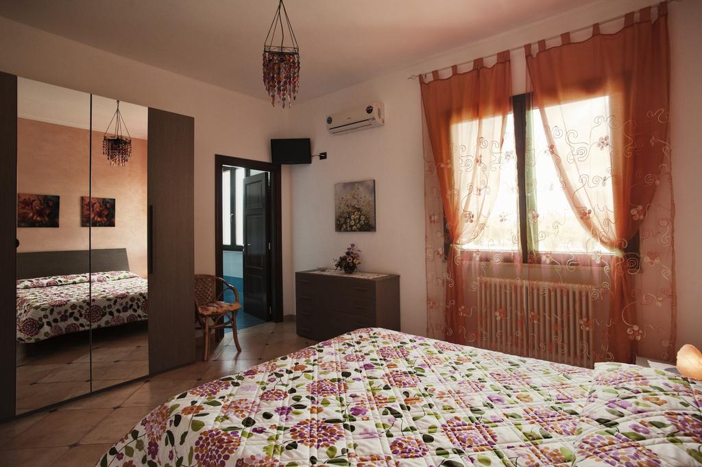 Bed and Breakfast Brezza Di Mare Виньякастризи Номер фото